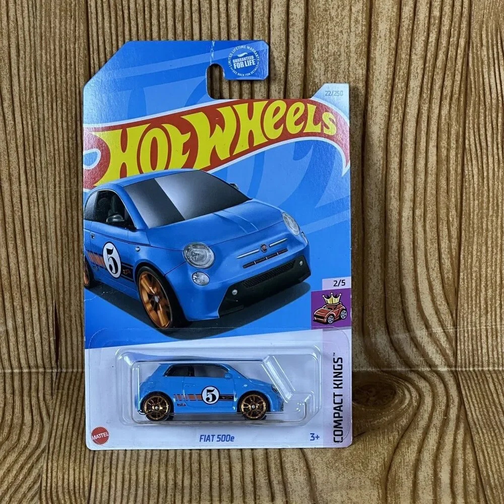 Hot Wheels Compact Kings ‘15 Mazda MX-5 Miata And Fiat‎ 500e 2 Car Lot